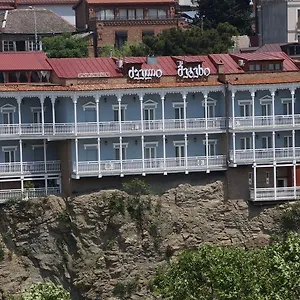 4* Otel Old Metekhi History